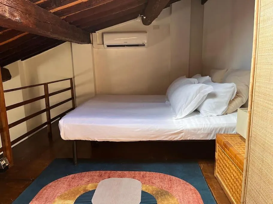Spacious Apartment Near Arno River Φλωρεντία Ιταλία