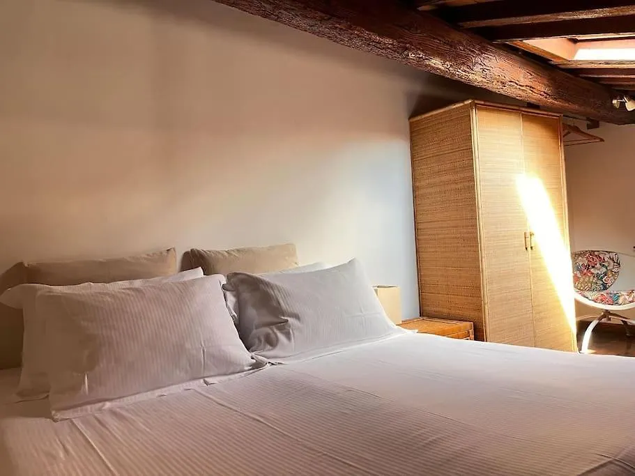 Spacious Apartment Near Arno River Φλωρεντία Ιταλία