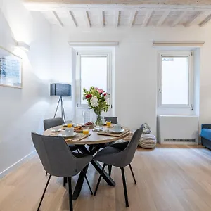  Apartment Algila Lifestyle Tornabuoni